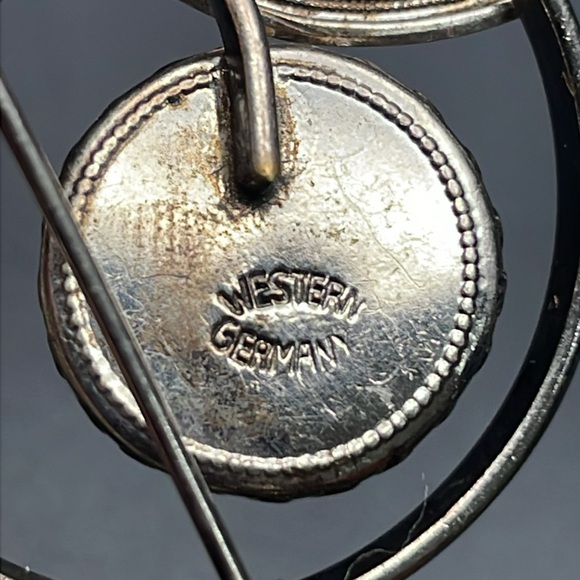 Western Germany filigree brooch - Picture 4 of 4